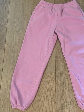 Beyond Yoga pink joggers